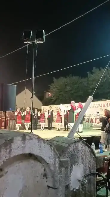 ΕΚΔΗΛΩΣΕΙΣ ΧΟΡΕΥΤΙΚΑ ΤΜΗΜΑΤΑ · 98