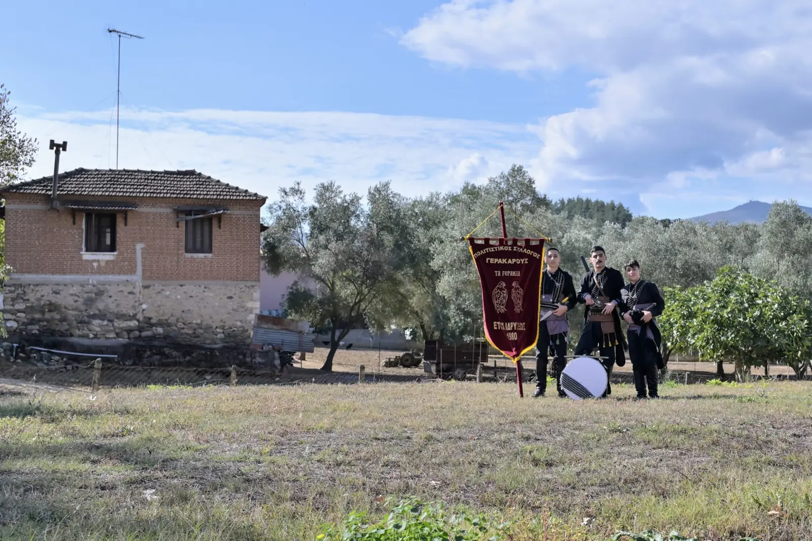 ΤΑ ΧΟΡΕΥΤΙΚΑ ΜΑΣ