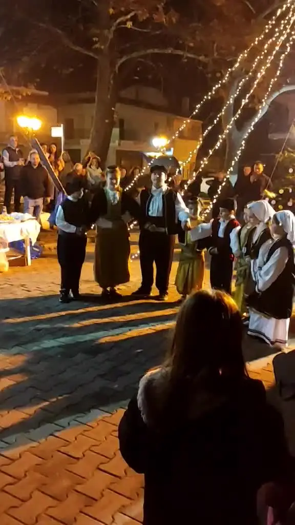 ΕΚΔΗΛΩΣΕΙΣ ΧΟΡΕΥΤΙΚΑ ΤΜΗΜΑΤΑ · 10